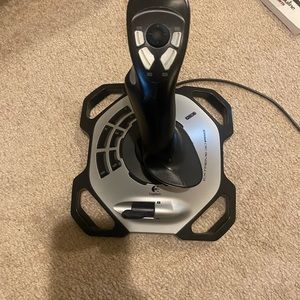 Logitech Extreme 3D pro joystick